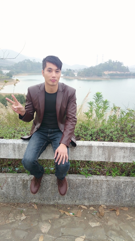 达尔的第一张照片--珠海相亲服务中心