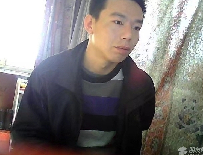 向钱奔跑的第一张照片--珠海相亲服务中心