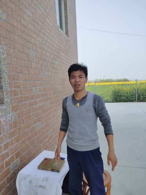 雷的第一张照片--珠海相亲服务中心