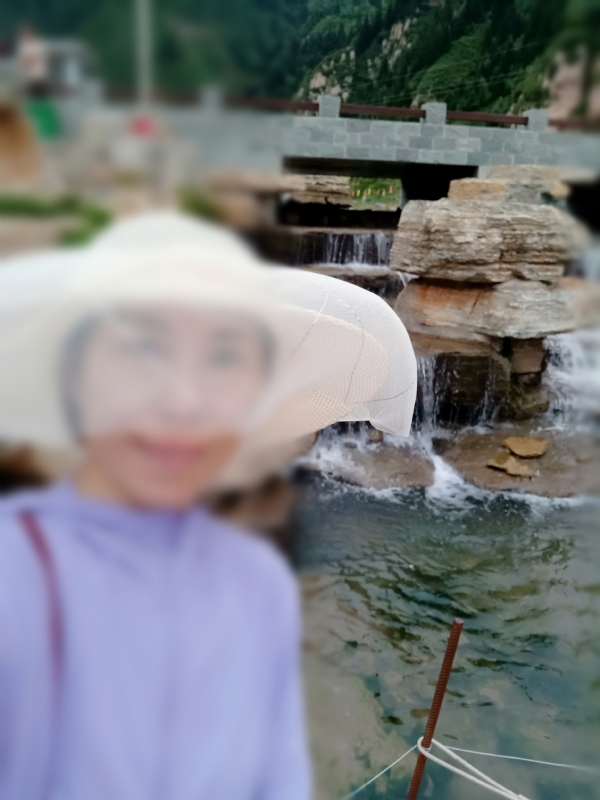 沥秋的第一张照片--珠海相亲服务中心