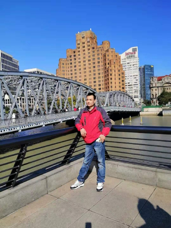 老乐的第一张照片--珠海相亲服务中心