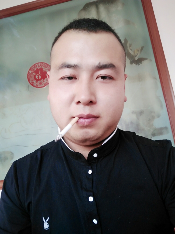 贰爺的第一张照片--珠海相亲服务中心