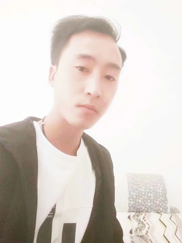 萧艺的第一张照片--珠海相亲服务中心