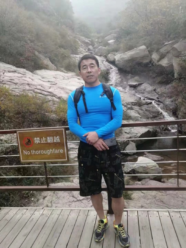 四季阳光的第一张照片--珠海相亲服务中心