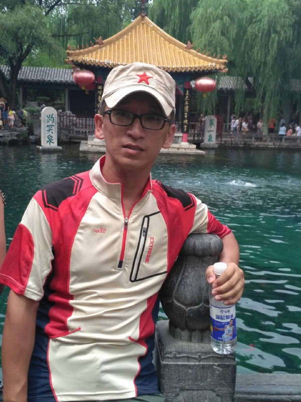 晓峰的第一张照片--珠海相亲服务中心