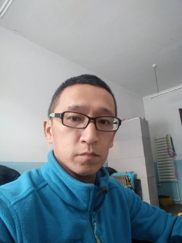 晓峰的第三张照片--珠海相亲服务中心