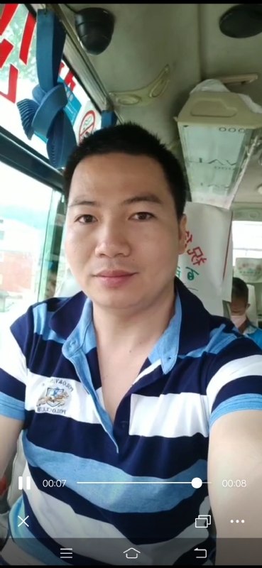 恋人未满的第一张照片--珠海相亲服务中心