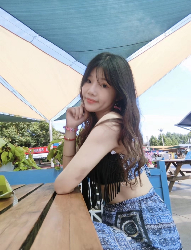 诗雨的第一张照片--珠海相亲服务中心