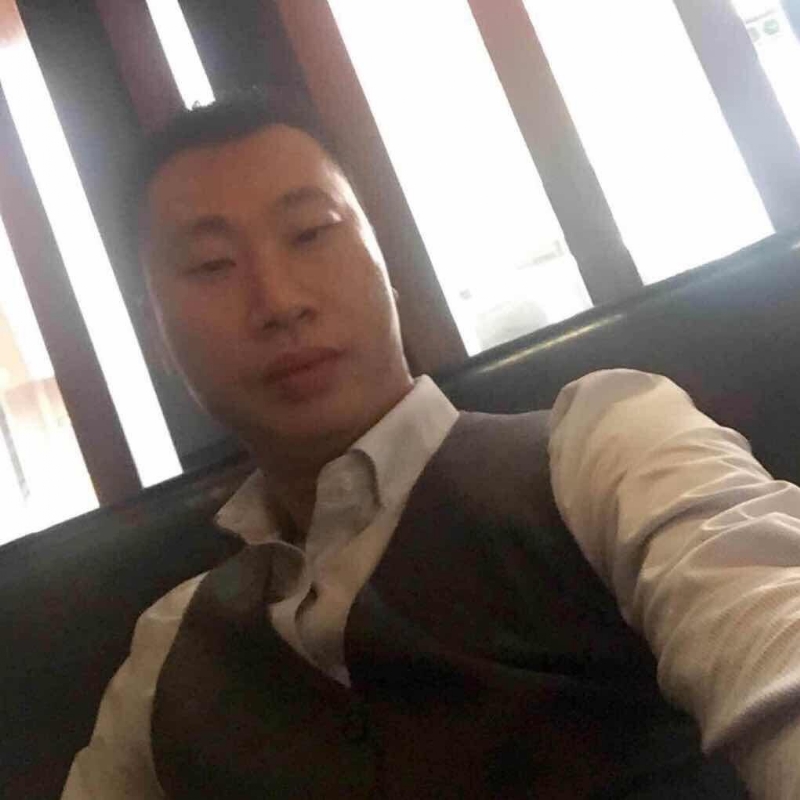 陈威的第一张照片--珠海相亲服务中心