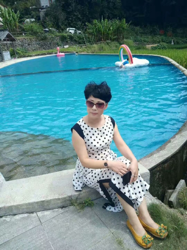 守望幸福的第一张照片--珠海相亲服务中心