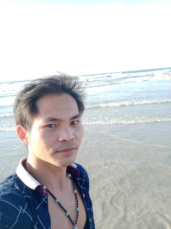 爱已欠费的第一张照片--珠海相亲服务中心