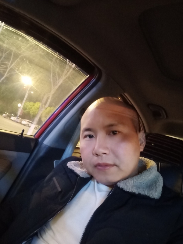 平平淡淡的第一张照片--珠海相亲服务中心