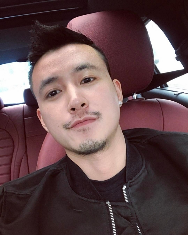 隆刘的第二张照片--珠海相亲服务中心