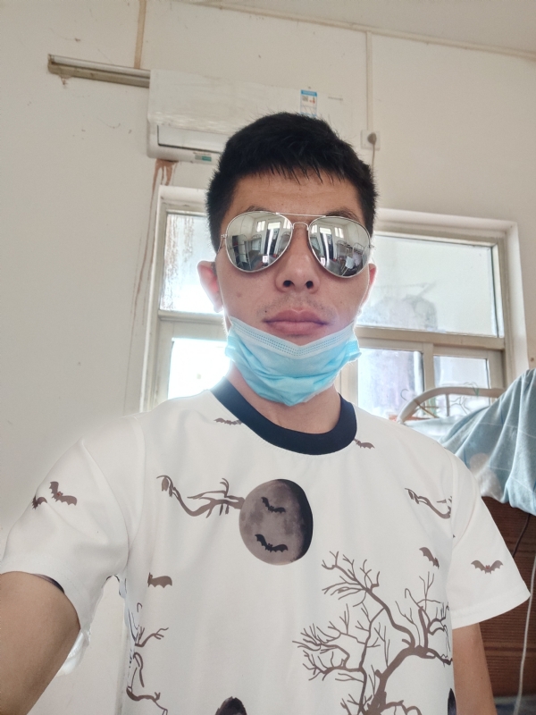 馨荣的第二张照片--珠海相亲服务中心