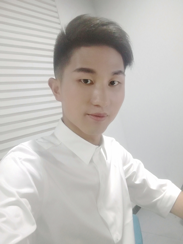 MrLi的第一张照片--珠海相亲服务中心