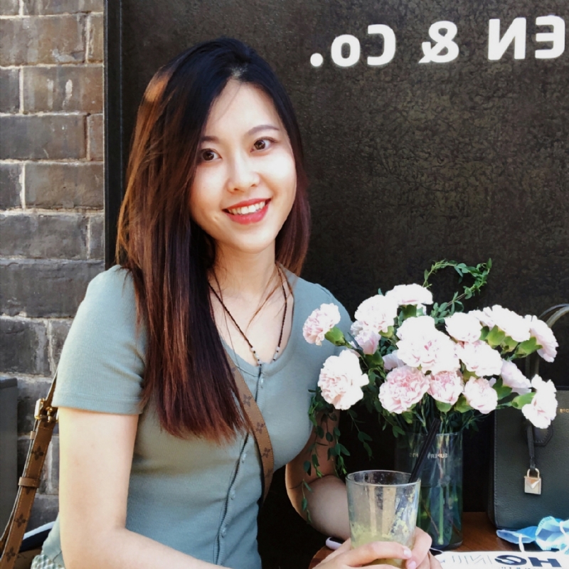 周雅茹的第一张照片--珠海相亲服务中心