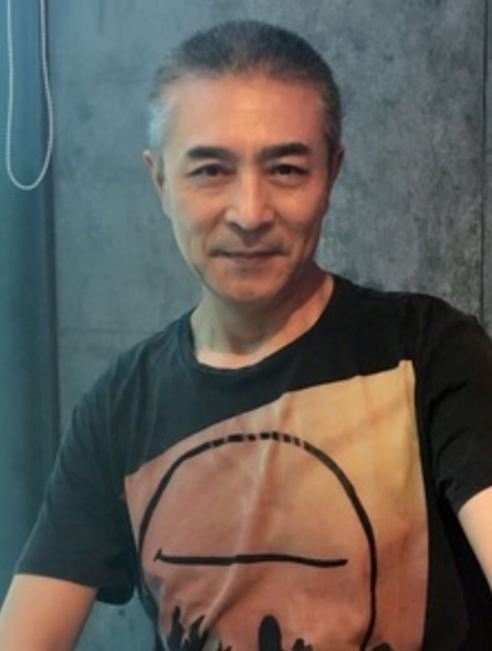 拥抱明天的第一张照片--珠海相亲服务中心