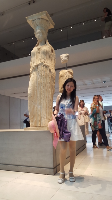 捻花微笑的第一张照片--珠海相亲服务中心