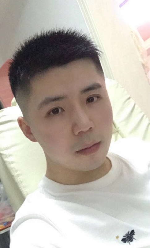 阿信的第一张照片--珠海相亲服务中心