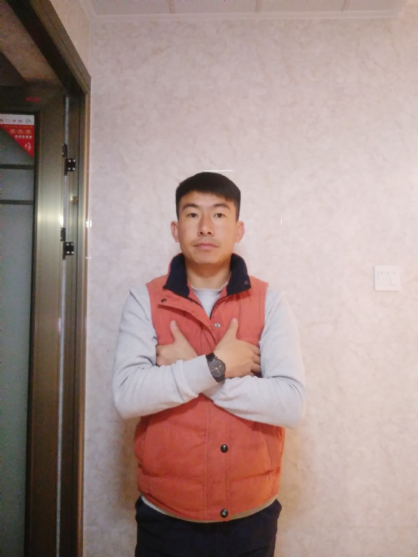 石林小伙的第一张照片--珠海相亲服务中心