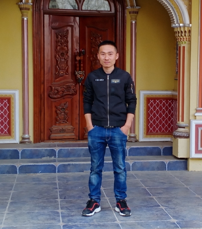 凉白开的第二张照片--珠海相亲服务中心