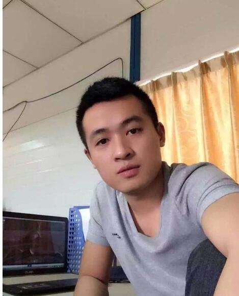 佛山喜欢你的第一张照片--珠海相亲服务中心