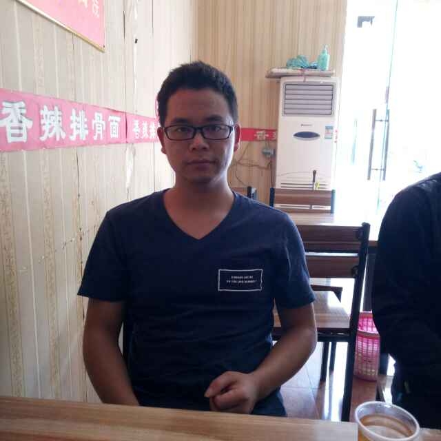 会哭的星星的第三张照片--珠海相亲服务中心