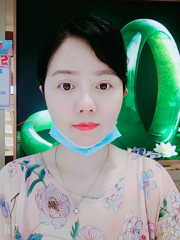 舞月飘雪的第二张照片--珠海相亲服务中心