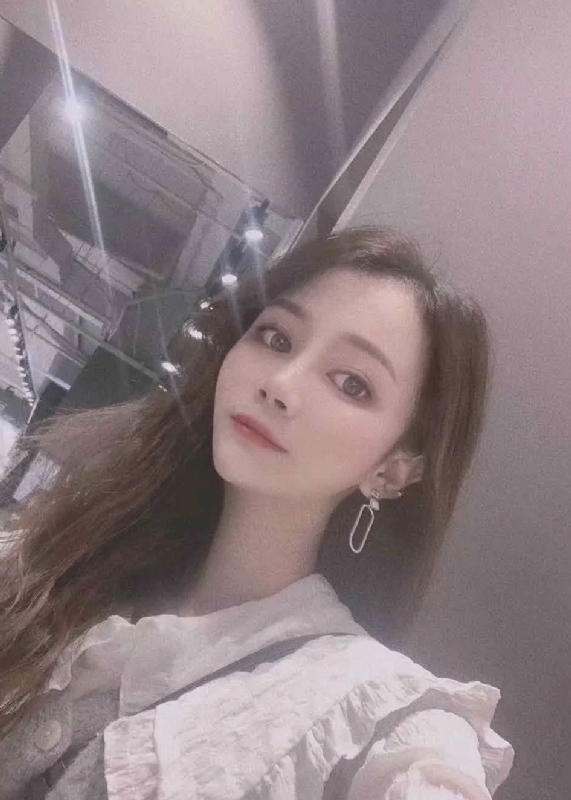 蓉蓉呀的第一张照片--珠海相亲服务中心