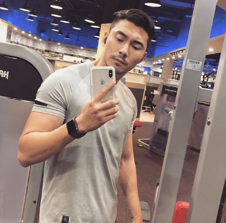 Larryyy的第一张照片--珠海相亲服务中心