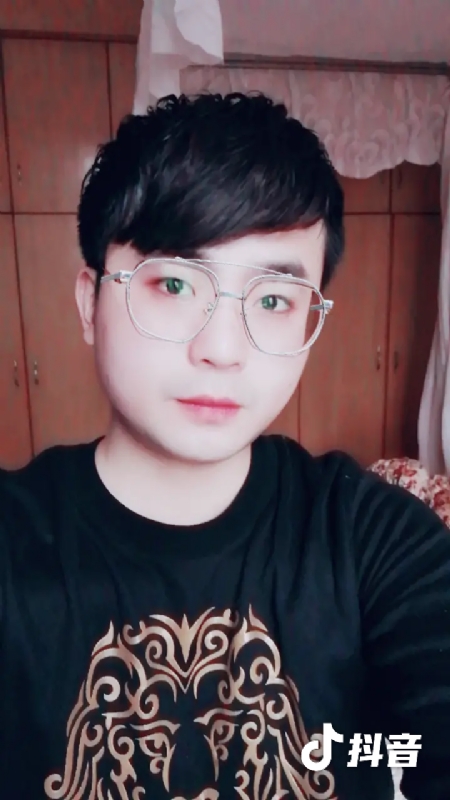 哎呦哥哥的第二张照片--珠海相亲服务中心