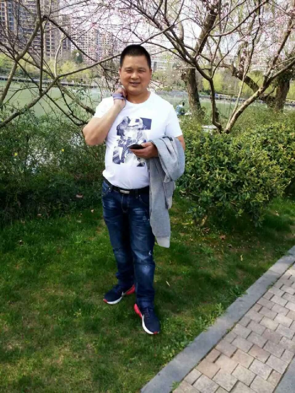 纯爷们的第二张照片--珠海相亲服务中心