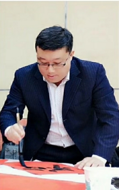 青岛小哥哥的第一张照片--珠海相亲服务中心