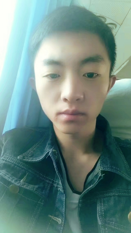 小手冰凉的第一张照片--珠海相亲服务中心