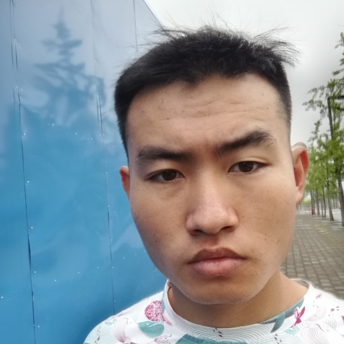 爱一个哦的第一张照片--珠海相亲服务中心