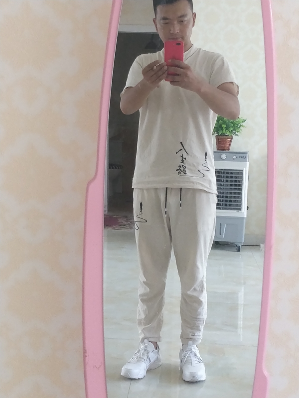 一天一根烟的第一张照片--珠海相亲服务中心