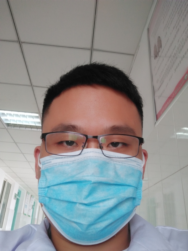 风轻云淡的第一张照片--珠海相亲服务中心