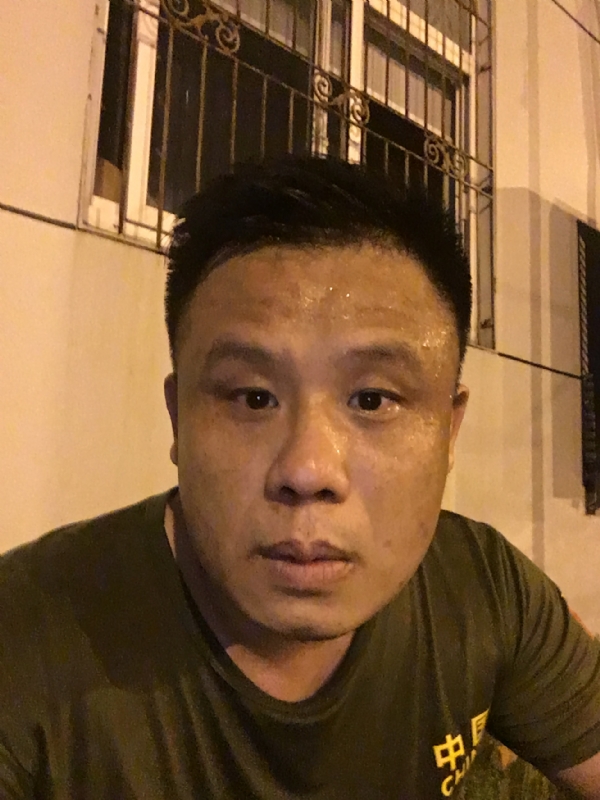 James2020的第一张照片--珠海相亲服务中心