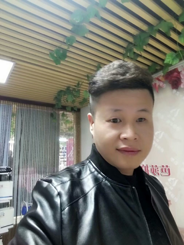 萧郎的第一张照片--珠海相亲服务中心