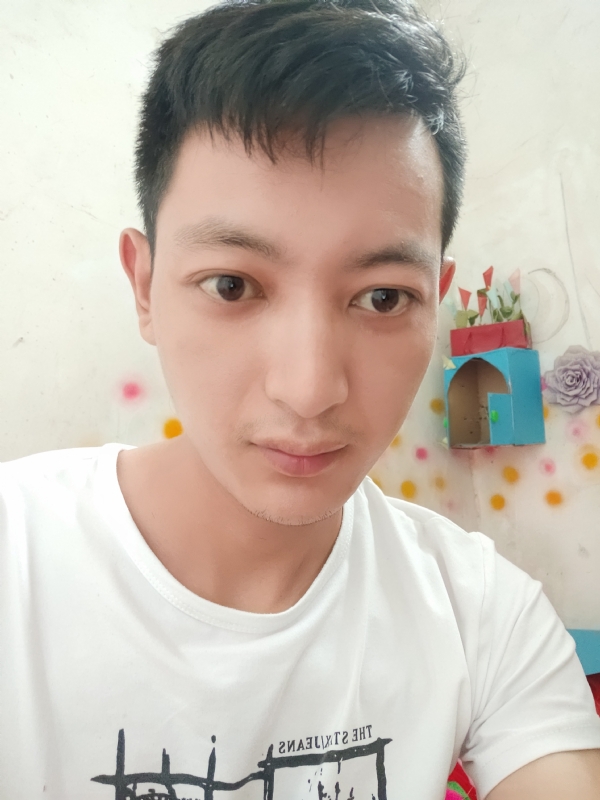 笑对人生的第一张照片--珠海相亲服务中心