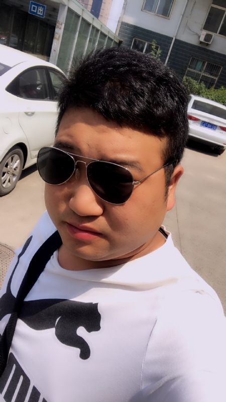 杨志强的第一张照片--珠海相亲服务中心