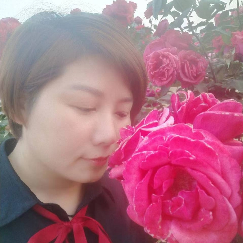 潇潇雨歌的第一张照片--珠海相亲服务中心