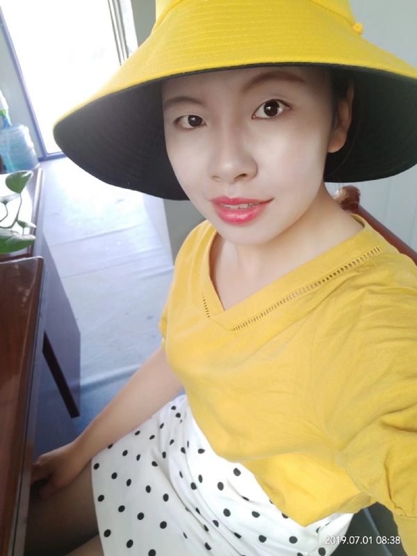 依若萱的第一张照片--珠海相亲服务中心