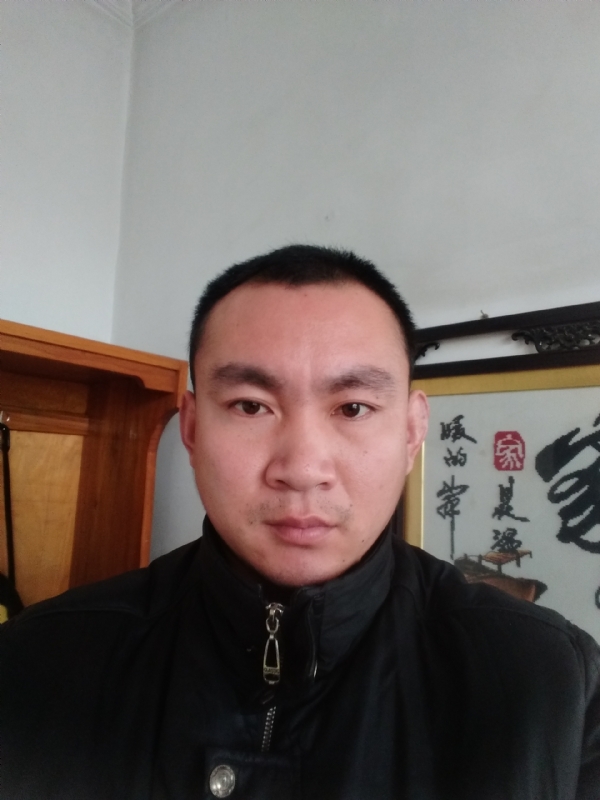 一江春水的第三张照片--珠海相亲服务中心