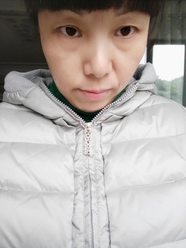 一抹幽蓝的第一张照片--珠海相亲服务中心