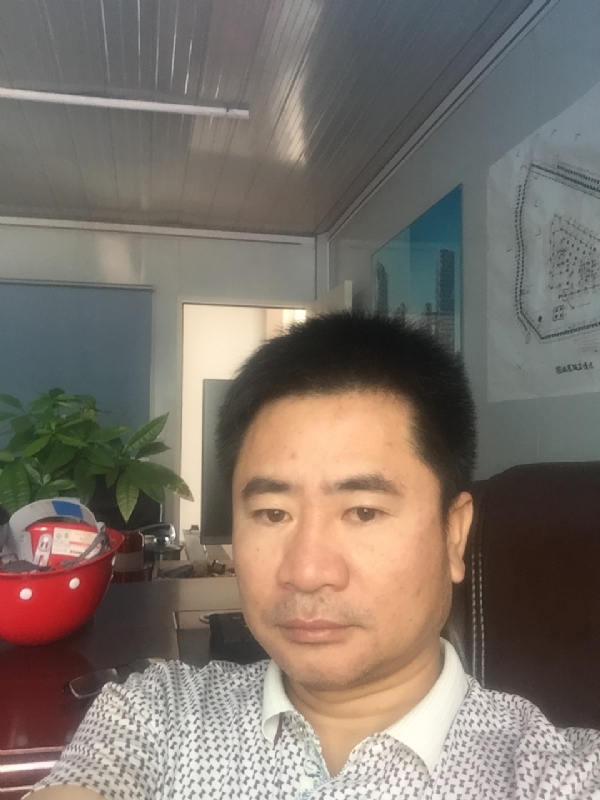 一步之遥的第一张照片--珠海相亲服务中心