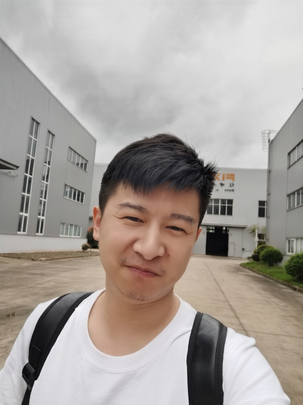 二叔的第二张照片--珠海相亲服务中心