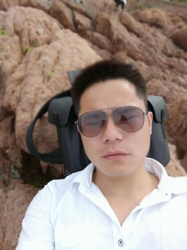 易听的第一张照片--珠海相亲服务中心