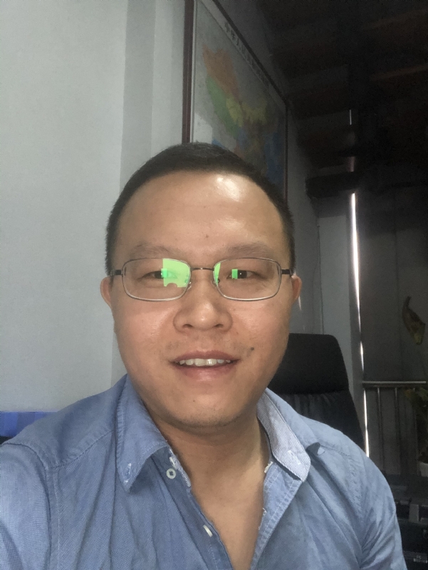 小吴的第一张照片--珠海相亲服务中心