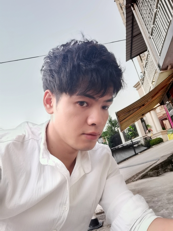 幕后老板的第二张照片--珠海相亲服务中心